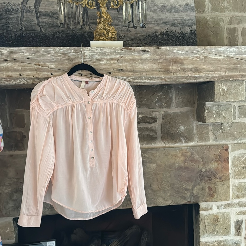 Small Anthropologie airy cotton top